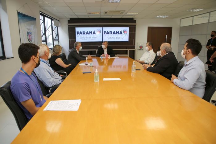 Parceria do Paraná e Sebrae vai qualificar 4.500 trabalhadores para o empreendedorismo