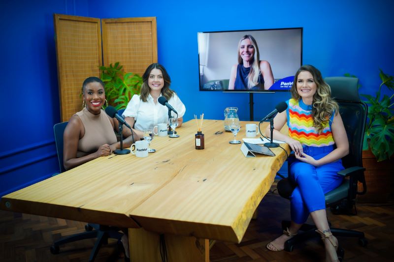 Panvel cria movimento que incentiva mulheres a  falarem sobre seus sentimentos