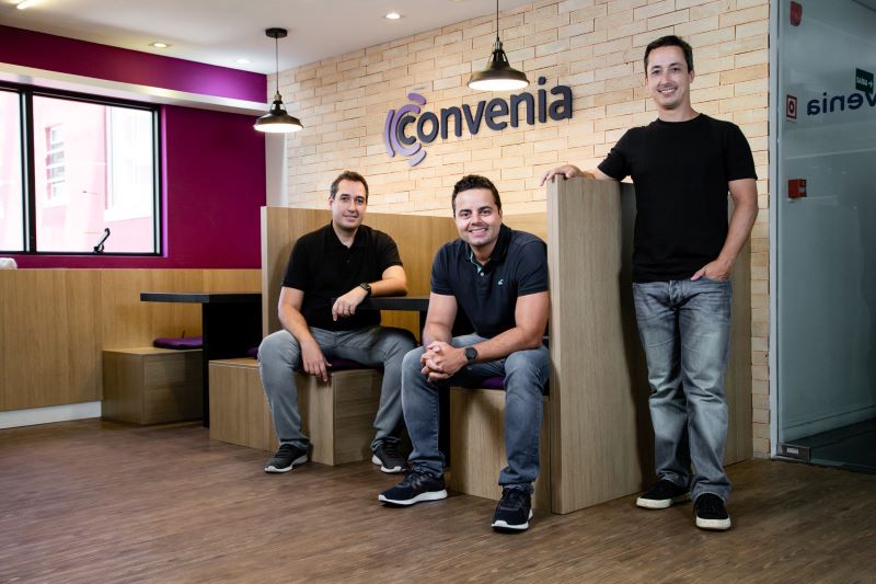 Alta tecnologia torna o Departamento Pessoal mais estratégico para pequenas e médias empresas