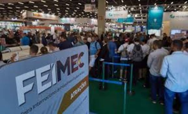 Volume de vendas surpreende marcas expositoras na Feira de Máquinas