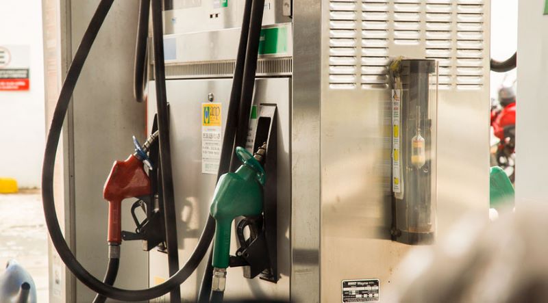 Petrobras reduz preço da gasolina em 4,66% para distribuidoras