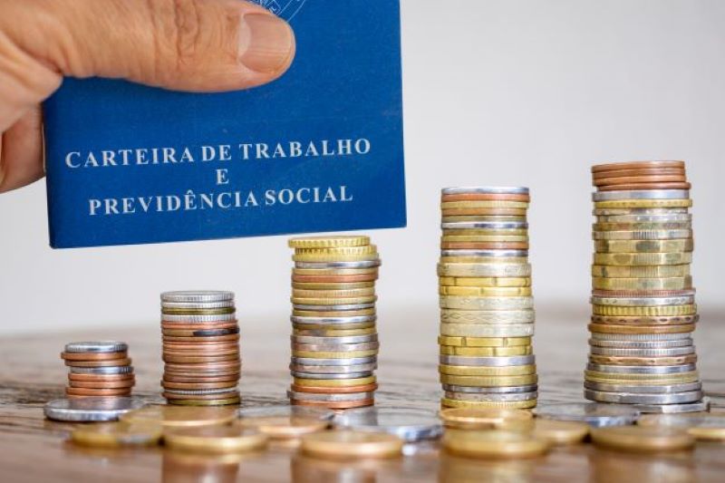 Casa de análises independente conquista nota 10 no trimestre para projeção do mercado de trabalho