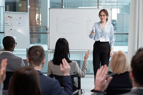 Curso em Curitiba aborda finanças para gestores não financeiros