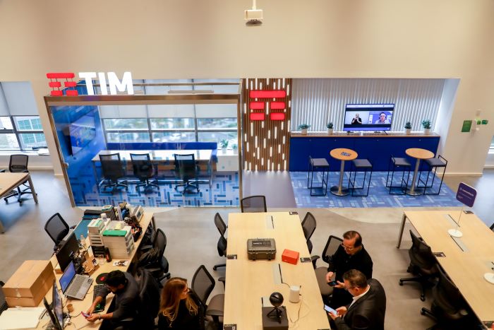 TIM anuncia primeiro chamamento 5G para startups em parceria com Cubo Itaú