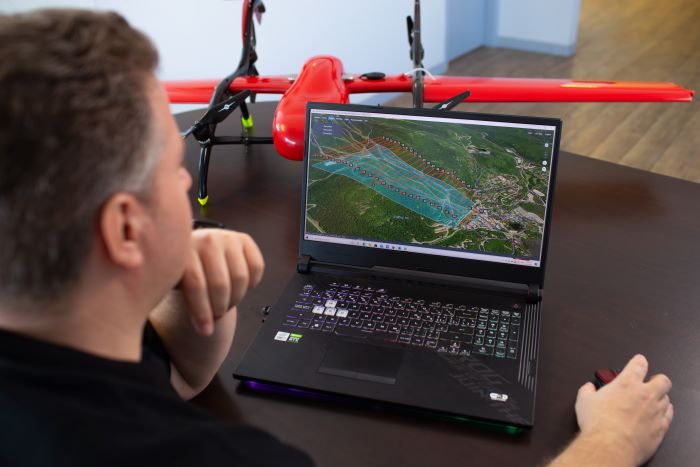 Helisul anuncia parceria com a Fixar para atender à crescente demanda por drones
