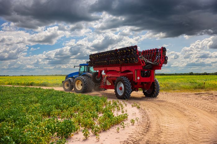 Horsch estreia na Agrishow com lançamento