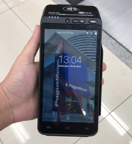 Pague Menos é a primeira grande rede de farmácias a utilizar ponto de venda móvel em suas lojas