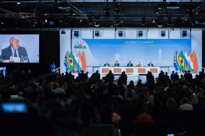 Líderes do Brics anunciam a entrada de seis novos países ao grupo