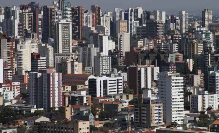 Paraná é promovido à nota máxima na escala nacional da agência Fitch