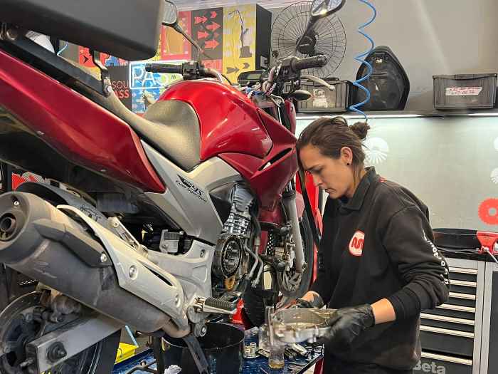 Startup curitibana Motonic abre vagas para equipe de mecânica