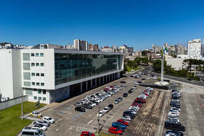 Governo paranaense amplia prazo para empresas aderirem ao Acordo Direto para quitar débitos