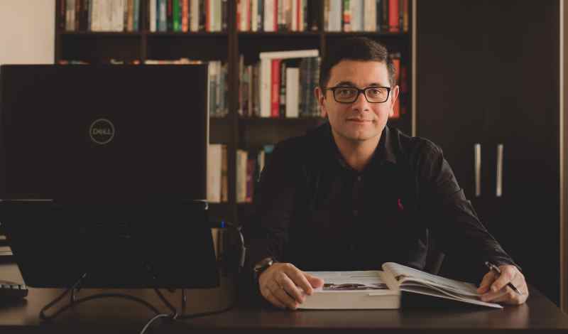 Inteligência artificial já influencia até 64% dos consumidores e muda lógica do marketing