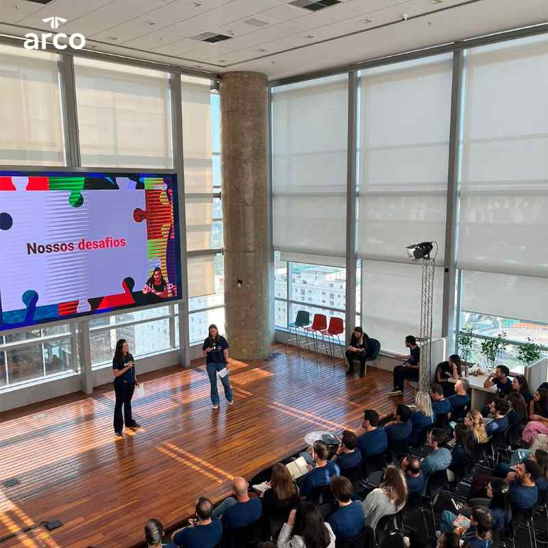 Arco Educação abre 200 vagas na área de vendas