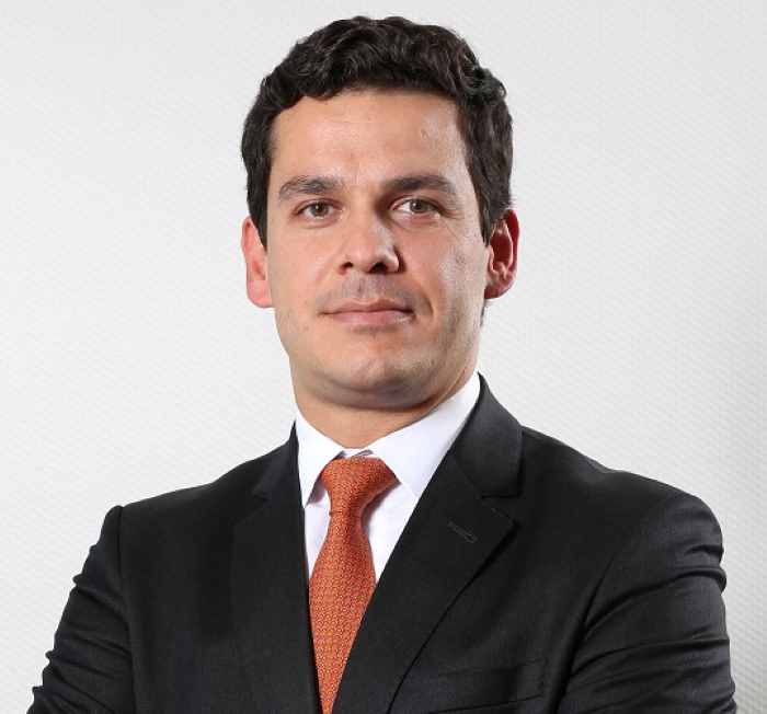 Entram em vigor as regras da Anbima para contratação de influenciadores para publicidade