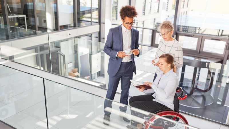 Grupo Marista faz mutirão de emprego para pessoas com deficiência em Curitiba