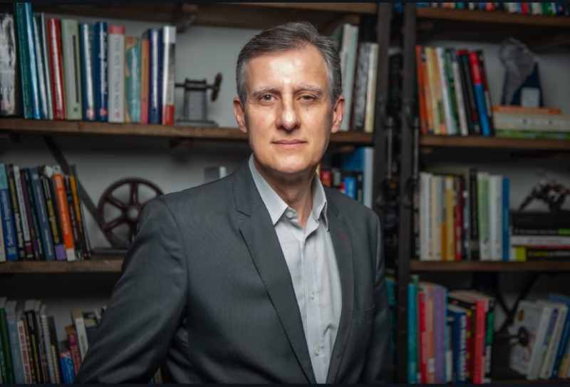 Especialista catarinense do setor de software é incluído no registro Who’s Who America