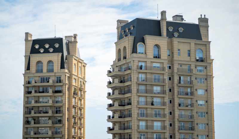 Grupo Andrade Ribeiro completa 45 anos com investimento de R$ 75 milhões em edifício de luxo em Curitiba