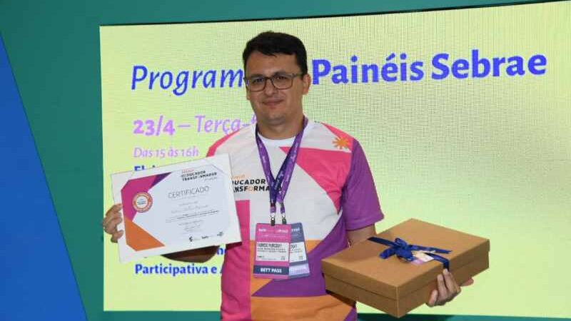 Professor de Campo Mourão vence prêmio nacional de educação