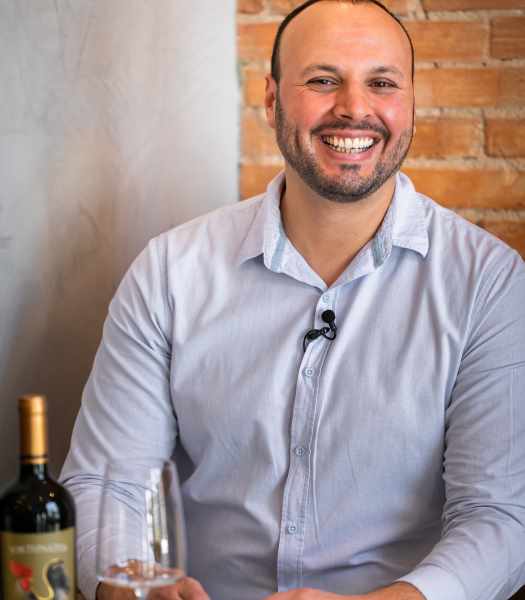 Sommelier paranaense indica três tendências do mundo dos vinhos destacadas na Wine Paris 2024