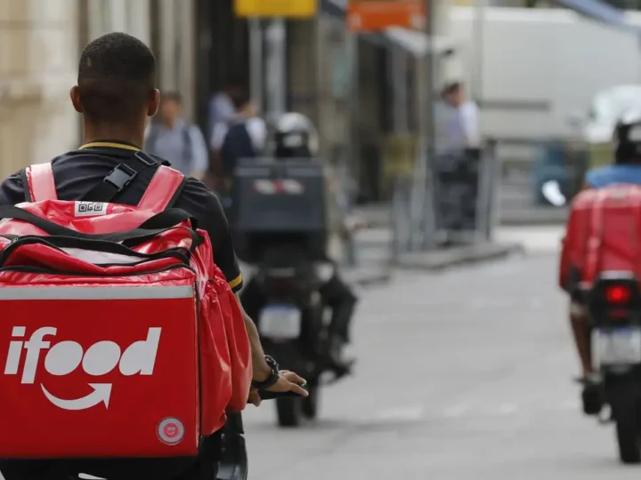 Brasil tem 2 milhões de pessoas que trabalham por meio de aplicativos
