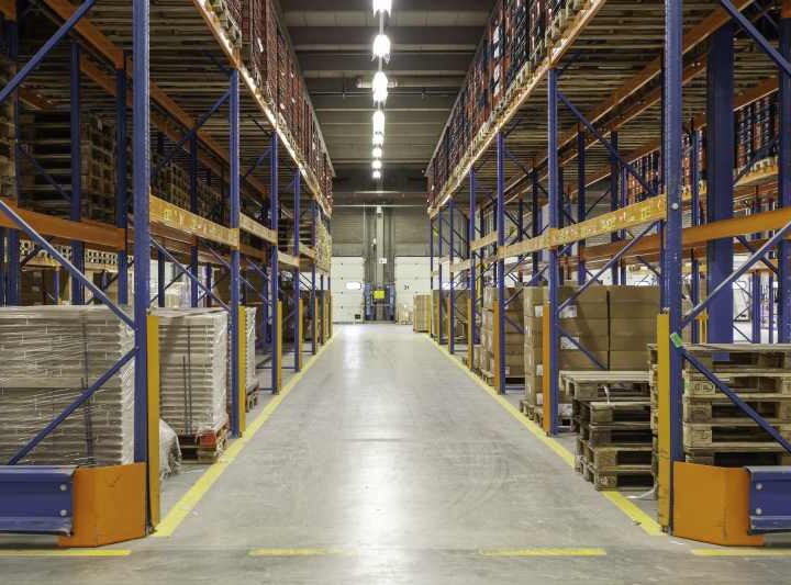 Corrida por galpões logísticos se intensifica e já revela falta de espaço no Brasil