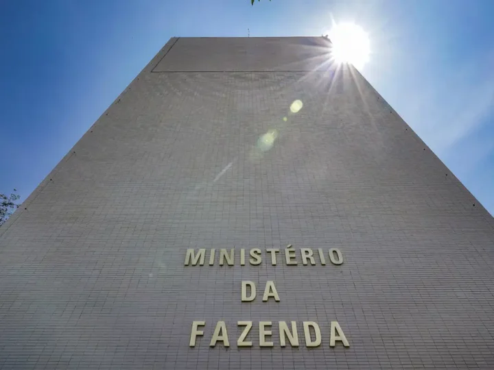 Arrecadação federal bate recorde com R$ 229,2 bilhões em março