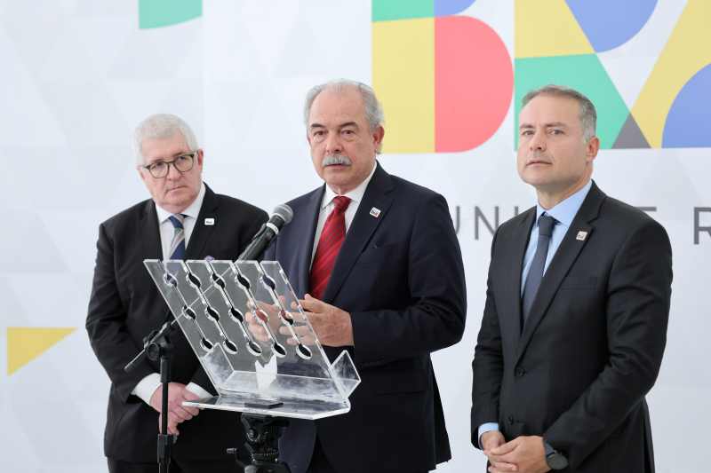 Rodovias do Paraná recebem R$ 6,4 bilhões de financiamento do BNDES