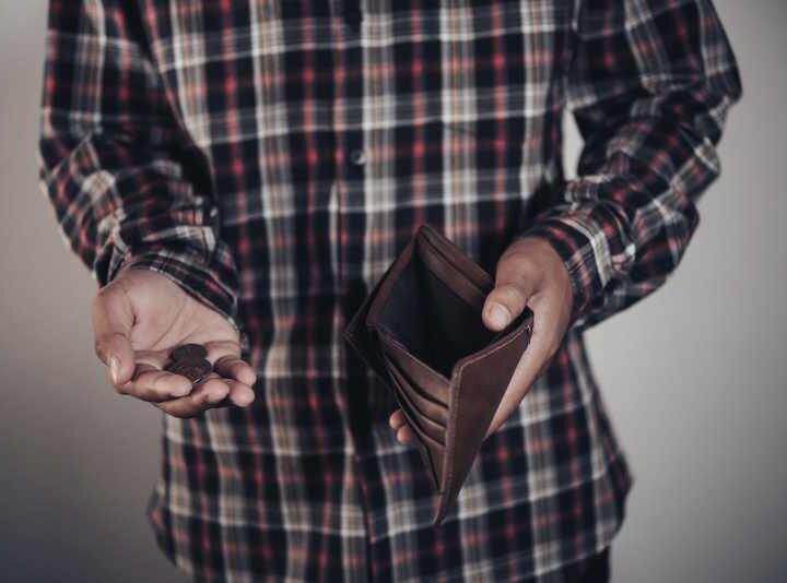 Preocupação financeira atinge 95% dos brasileiros
