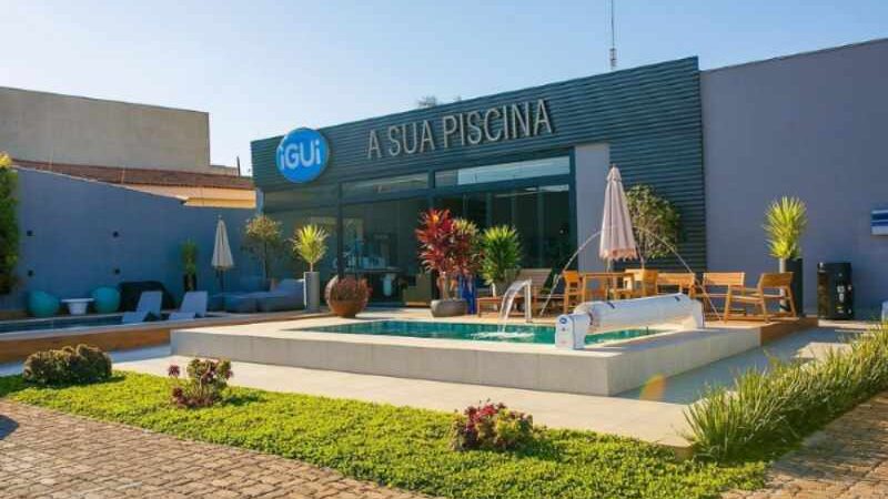 Onda de calor impulsiona demanda por piscinas