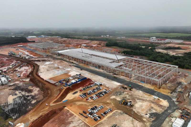 Nova fábrica bilionária da LG está com 40% das obras concluídas