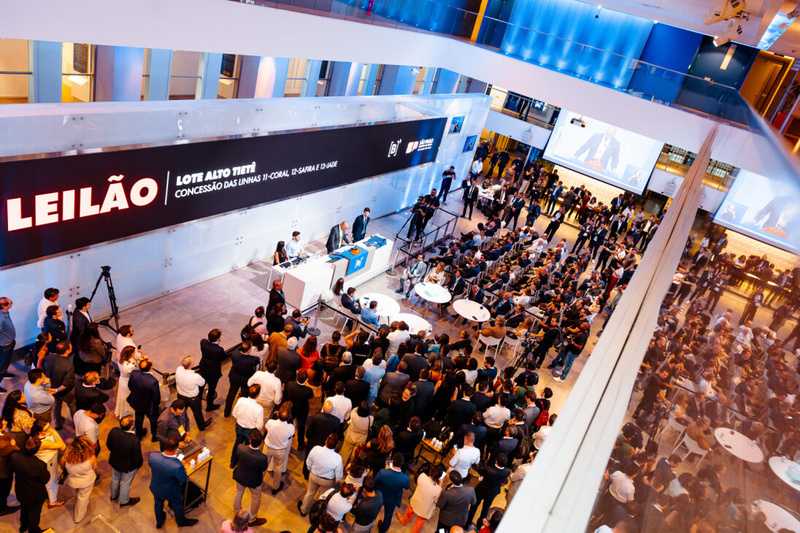 Leilões na B3 geram R$ 100 bilhões de investimentos no primeiro semestre de 2025