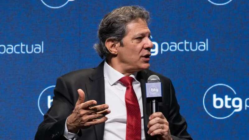 Haddad diz que política fiscal não depende apenas do governo federal