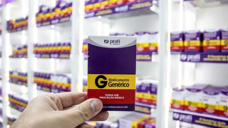Farmacêutica paranaense movimenta 7 bilhões de doses de medicamentos por ano no SUS
