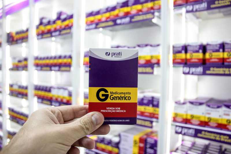 Farmacêutica paranaense movimenta 7 bilhões de doses de medicamentos por ano no SUS
