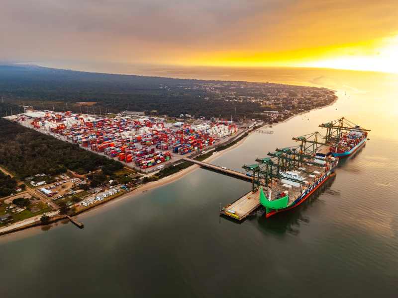Porto Itapoá é o maior terminal de contêineres do Sul do Brasil no ranking da Antaq