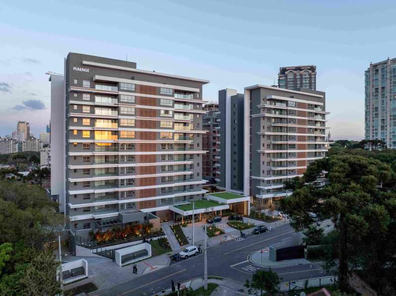 Plaenge conclui empreendimento com conceito de casa suspensa