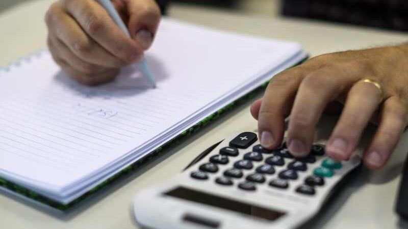 Procon-PR promove mutirão de renegociação de dívidas e educação financeira