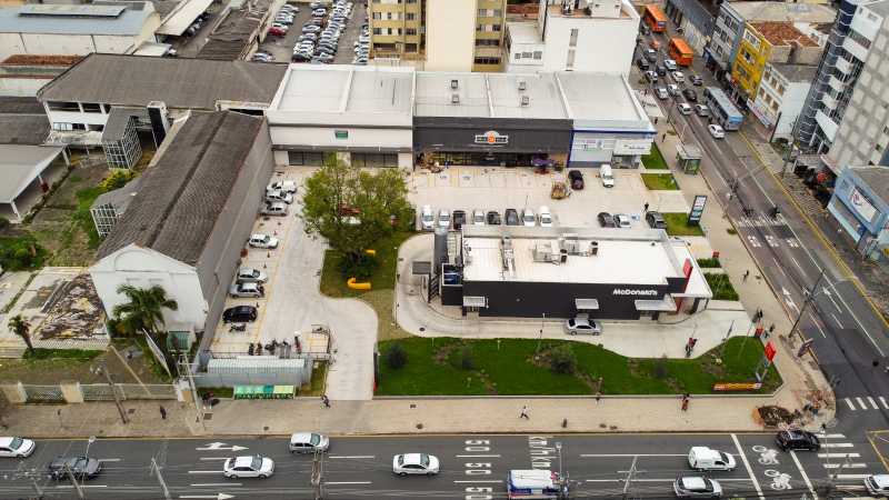 Modelo de construção sob medida transforma empresas e cidades