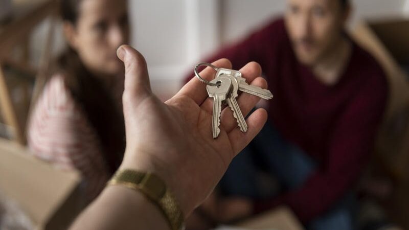 Aumento de golpes digitais afetam mercado imobiliário