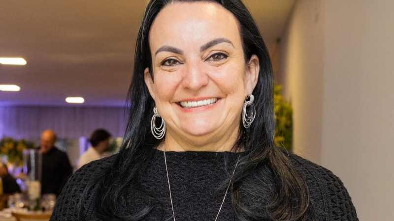 Empresária curitibana lança agência para gestão de carreiras artísticas e esportivas