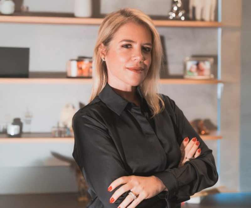 Brasileiros recorrem a reservas e dívidas para manter equilíbrio financeiro