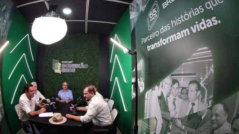 Governador do Paraná autoriza liberação de R$ 2,2 bilhões do BRDE para crédito em 2026