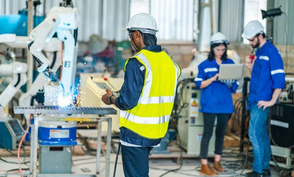 IBEF-PR aponta que fim da jornada 6×1 pode gerar impacto anual de até R$ 267 bilhões