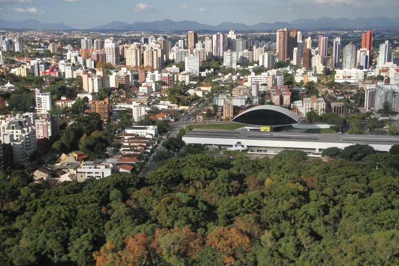 Justiça do Paraná libera registro de imóveis sem exigência de impostos de donos anteriores
