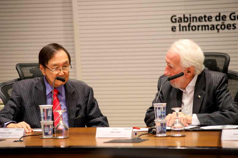 Comitiva chinesa discute cooperações e novos investimentos no Paraná