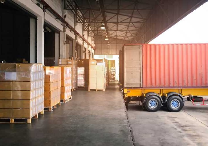 Boom silencioso dos galpões logísticos ganha força no Brasil e sustenta entregas cada vez mais rápidas