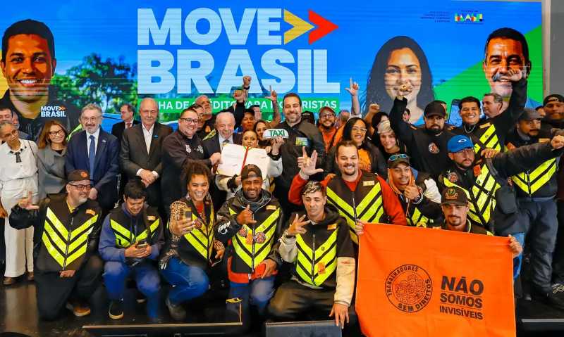 Governo cria programa de R$ 30 bilhões para motoristas de aplicativos