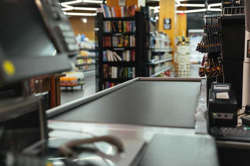 7 caminhos para o varejo local enfrentar o fim da “taxa das blusinhas”