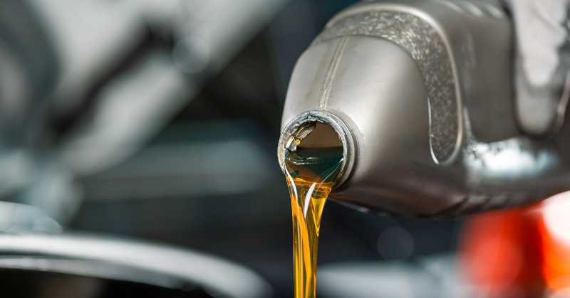 Indústria brasileira busca alternativas para sobreviver à escassez global de petróleo