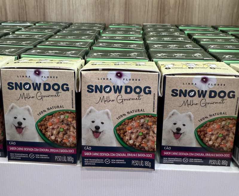 Tetra Pak fortalece atuação no mercado pet food com foco em inovação para a indústria